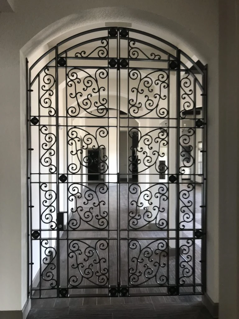 Clubhouse Gate